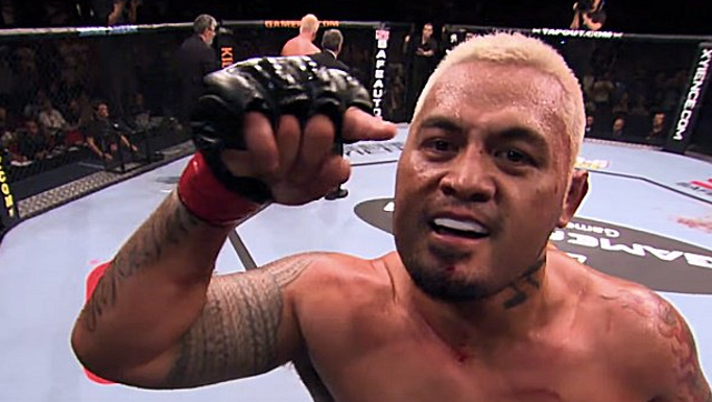 Brock Lesnar Mark Hunt UFC 200 doping: Super Samoan reacts furiously to  Beast's USADA flag