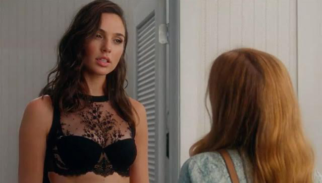 Gal Gadot Isla Fisher Face Off In New Keeping Up With The