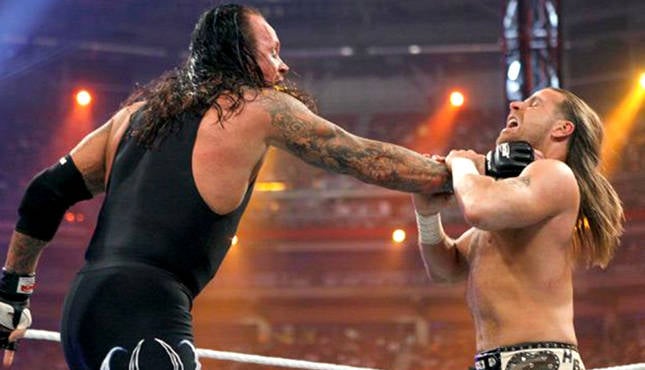 Image result for wrestlemania 26 undertaker vs shawn michaels gif