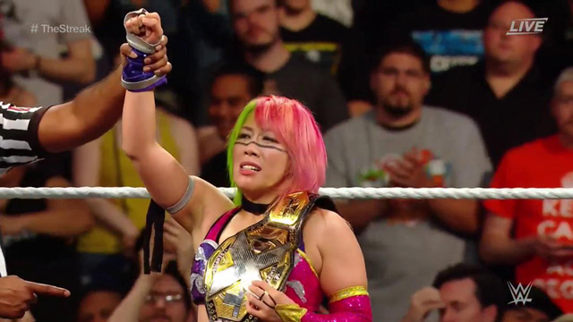 Quel est le plan pour le titre féminin à NXT ? Asuka-NXT-Takeover-Brooklyn-III-2