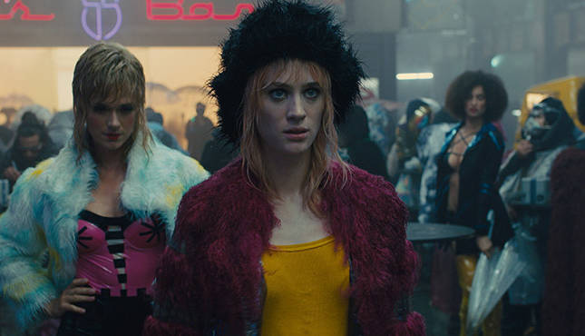 Mackenzie Davis Blade Runner 2049
