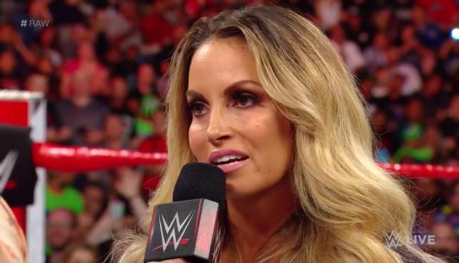 Trish Stratus Raw 82718