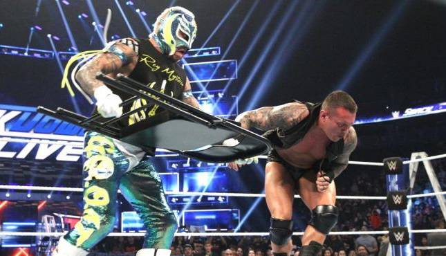 Rey Mysterio Randy Orton WWE Smackdown 12-11-18