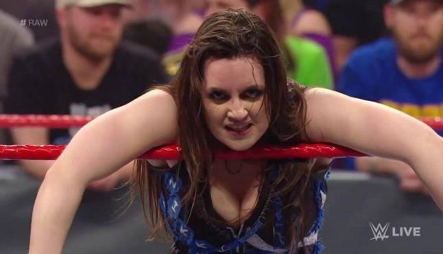 Nikki Cross WWE Raw 1-14-19