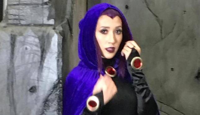 Raven Cosplay Wizard World Portland