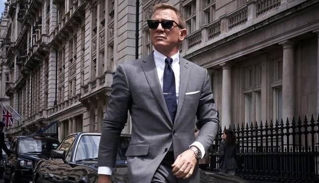 Daniel Craig Bond 25 No Tie to Die