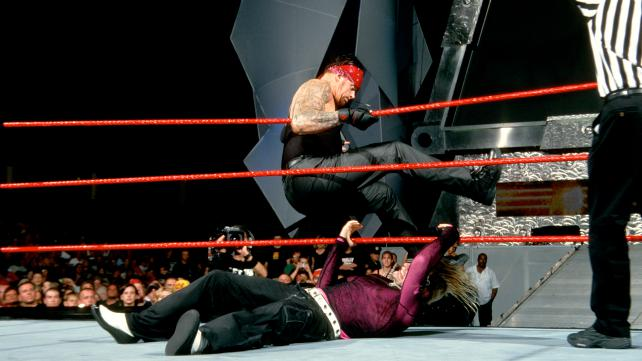 Jim Ross Recalls Jeff Hardy and Undertaker's Ladder Match, Says It Made Jeff  Hardy a Star | 411MANIA