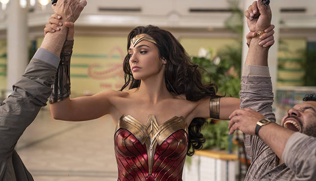 Wonder Woman' Star Gal Gadot Gets Backlash for Israel-Palestine Tweet