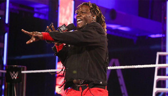 R-Truth, Tom Brady now players in WWE 24/7 title scene - Cageside Seats