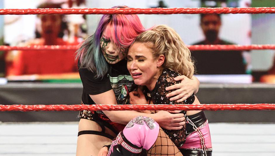 936px x 534px - Lana Out of TLC Match After Attack By Shayna Baszler and Nia Jax | 411MANIA