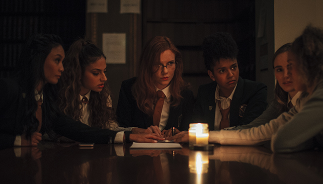 Seance Review | 411MANIA - Vimarsana News