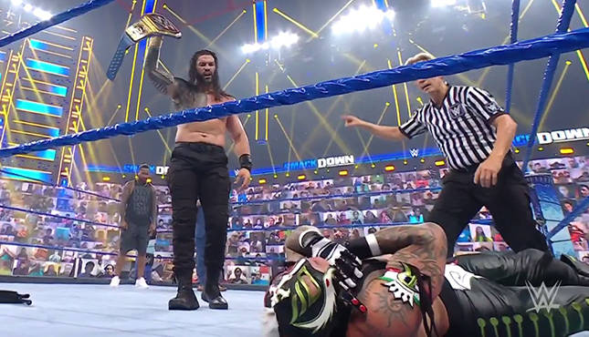 WWE SMackdown Roman Reigns Rey Mysterio