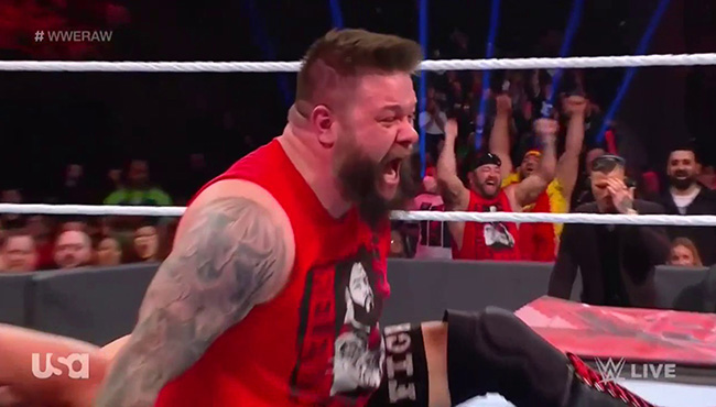 WWE Raw Kevin Owens