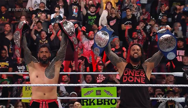 WWE Raw The Usos