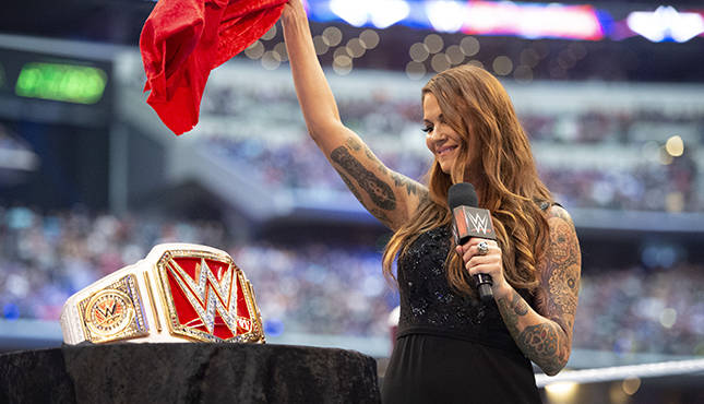 WrestleMania 32 Lita