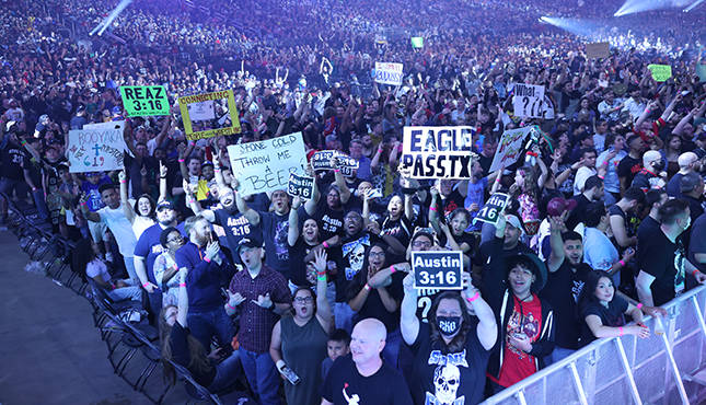 WrestleMania 38 WWE Universe Fans