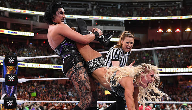 WrestleMania 39 results, live streaming match coverage: Night one