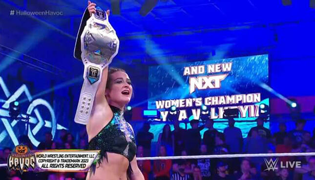 Lyra Valkyria Beats Becky Lynch To Claim NXT Women's Title While Jade  Cargill Looks On