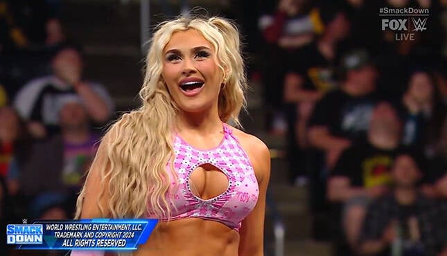 WWE Smackdown Tiffany Stratton 4-19-24