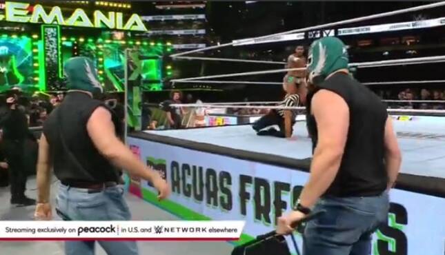 Jason Kelce Lane Johnson WWE Wrestlemania 40