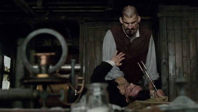 Sherlock Holmes - Sherlock fights dredger (Robert Maillet aka Kurrgan)