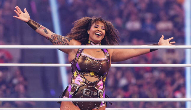 Willow Nightingale AEW All In: Texas re-sign AEW