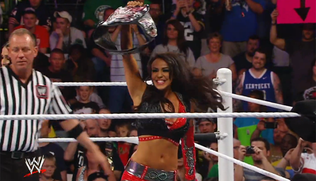 Layla WWE Divas Championship 2012