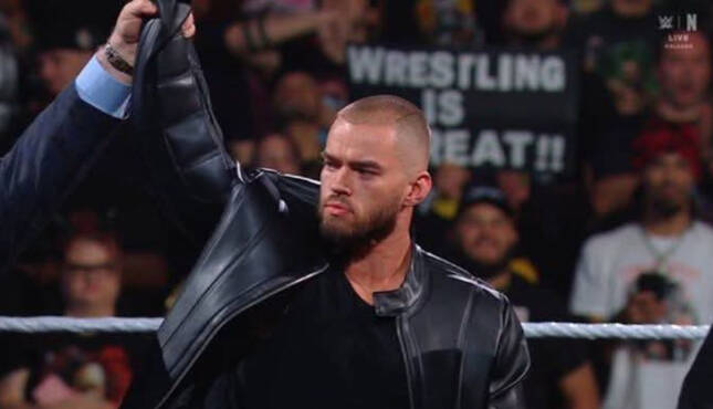 WWE Raw Austin Thoery 12-29-25