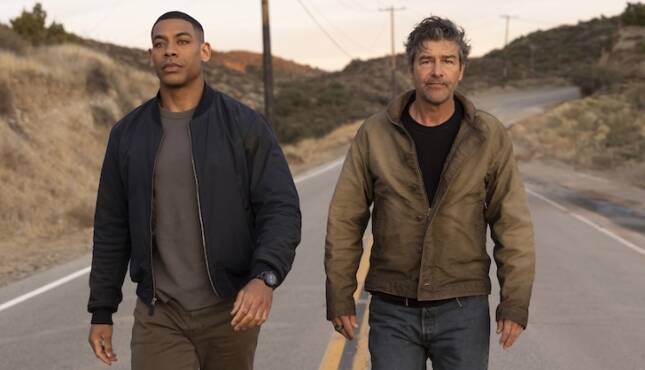 Lanterns - Kyle Chandler as Hal Jordan Aaron Pierre as John Stewart