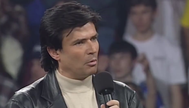 WCW Nitro 11-18-96 Eric Bischoff