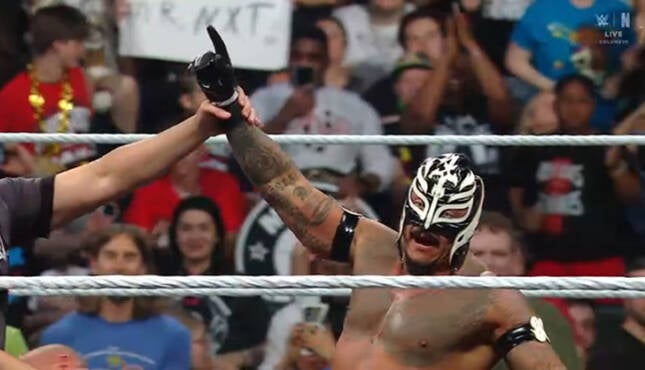 Rey Mysterio WWE Raw 5-25-26