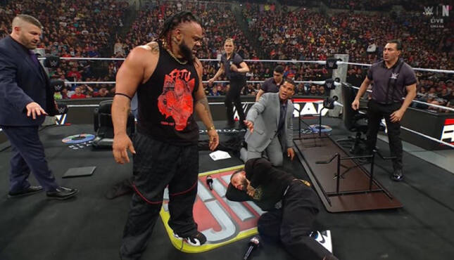 WWE Raw Jacob Fatu Roman Reigns 5-4-26