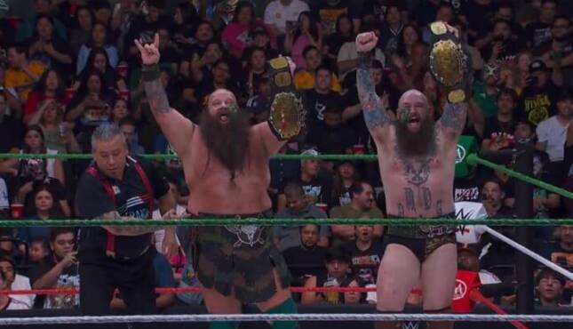 The War Raiders at AAA Noche de Los Grandes.