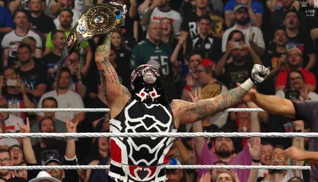 Penta WWE Raw 6-8-26