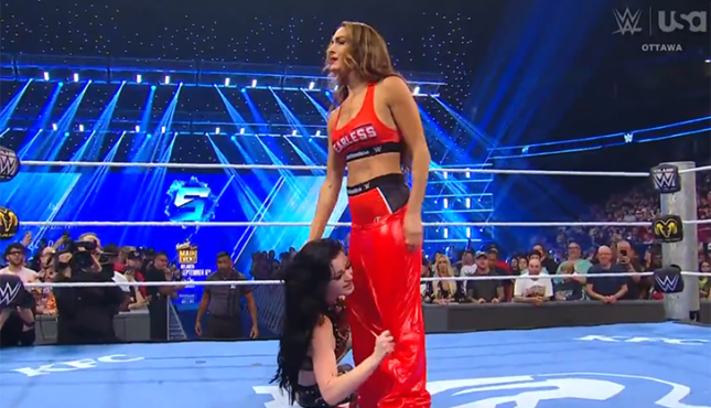 WWE Smackdown 8-28-26 Nikki Bella Paige