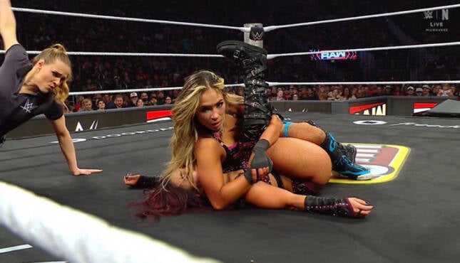 WWE Raw Lola Vice 9-28-26
