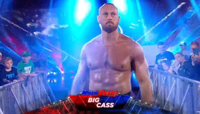 Big Cass on WWE Main Event (10.8).